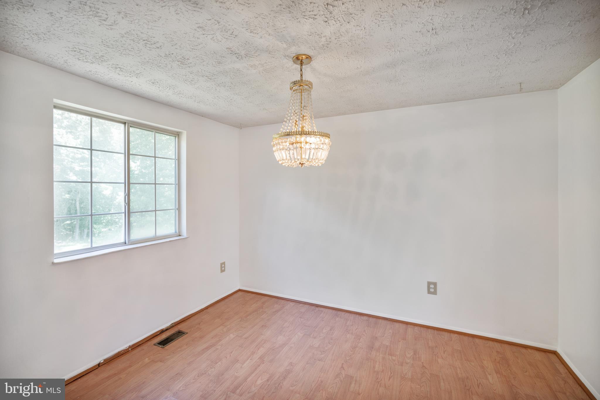 9120 Briarchip Street Laurel, MD 20708 - Photo 15 of 43 dining room