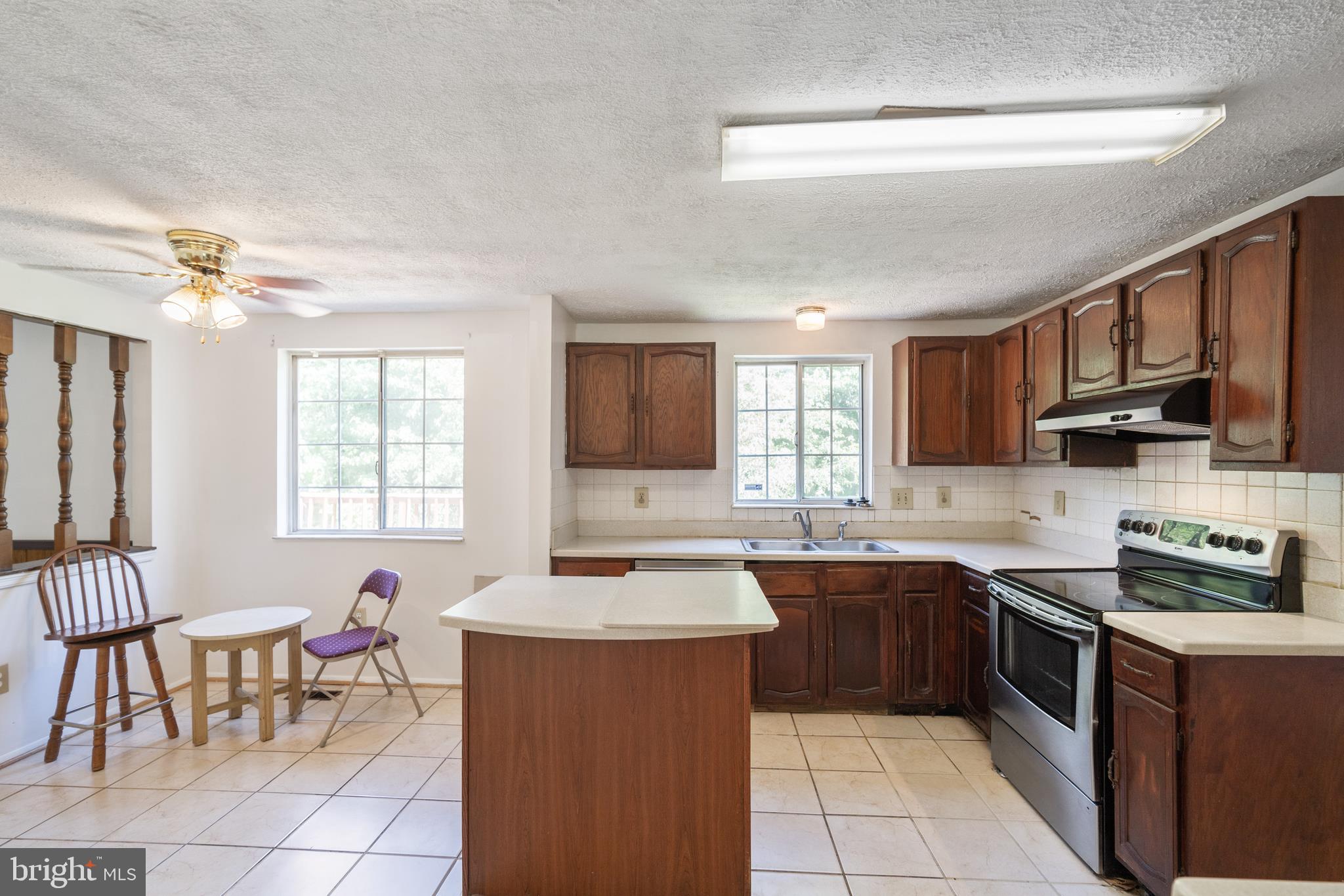 9120 Briarchip Street Laurel, MD 20708 - Photo 24 of 43 kitchen