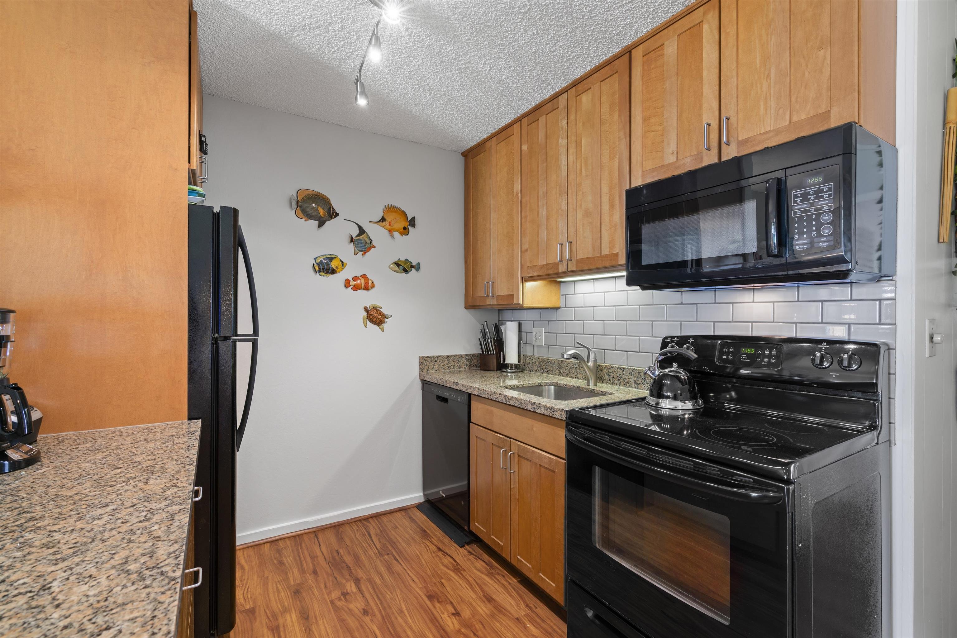 4057 Lower Honoapiilani Road, Unit 113 Lahaina, HI 96761 - Photo 15 of 23