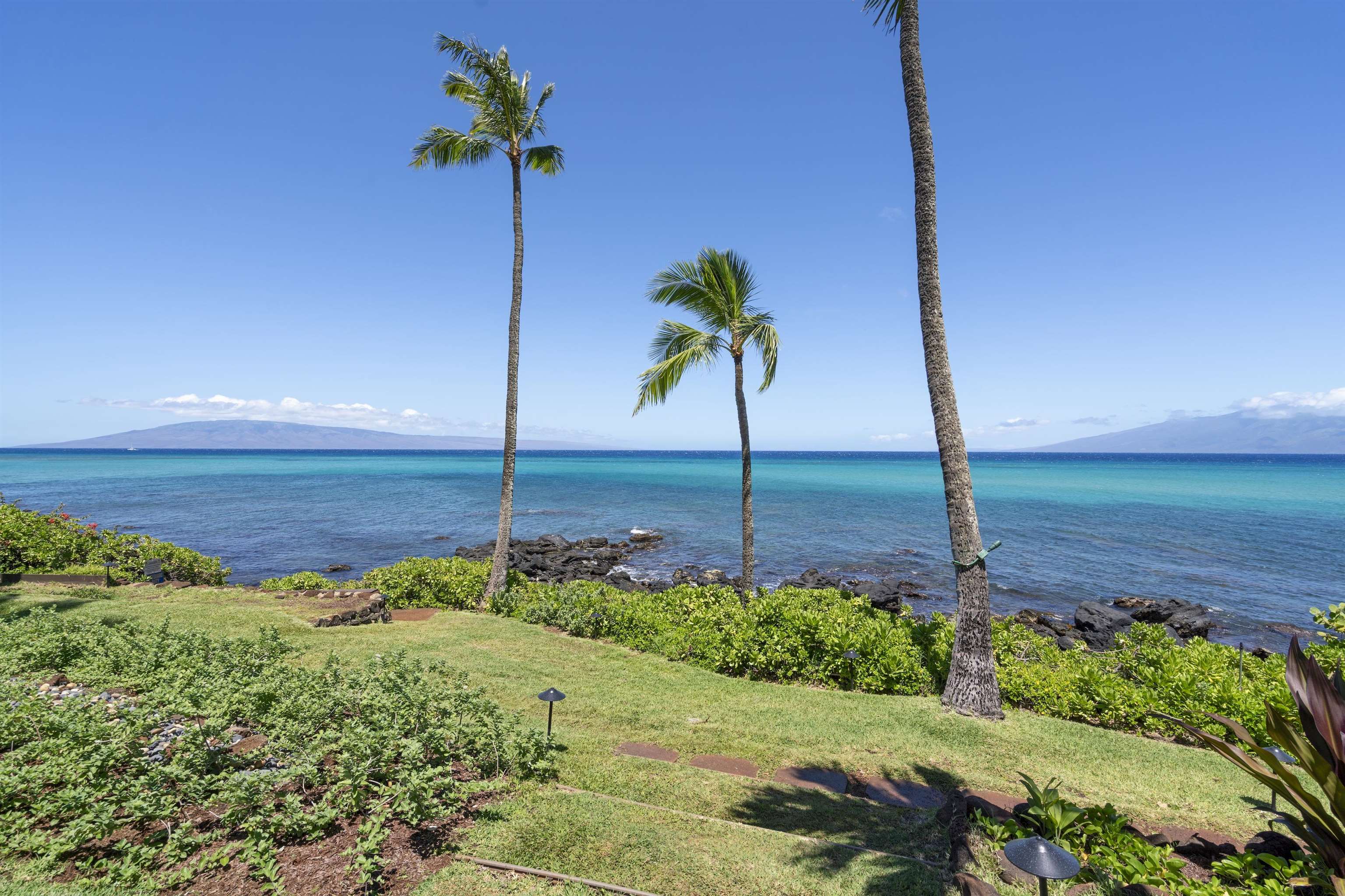 4057 Lower Honoapiilani Road, Unit 113 Lahaina, HI 96761 - Photo 18 of 23