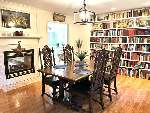 $1,195,500 | 31 Duck Pond Road, Dennis, MA 02660