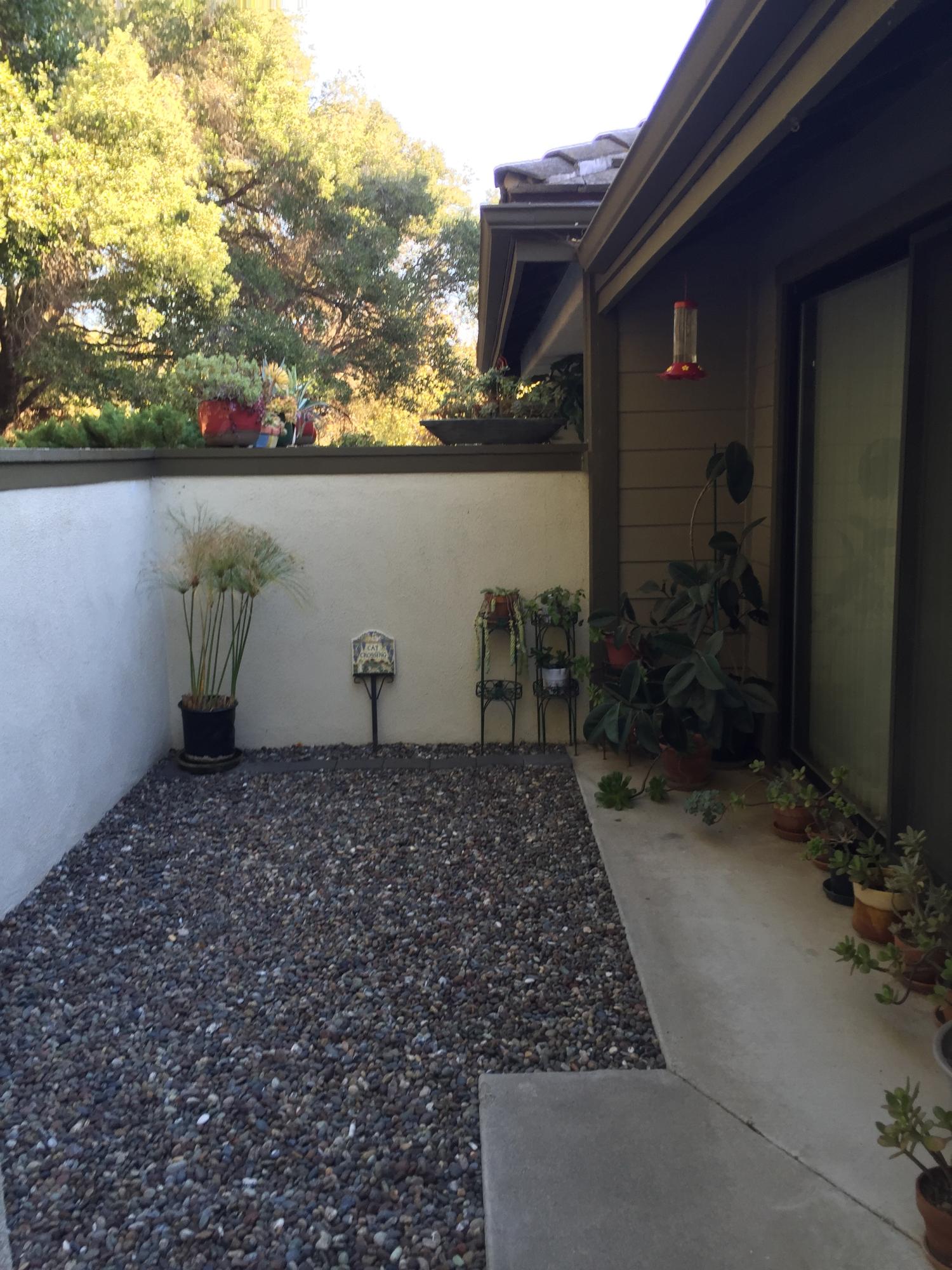 4046 Primavera Road, Unit 3 Santa Barbara, CA 93110 - Photo 6 of 14 IMG_7543 (1)
