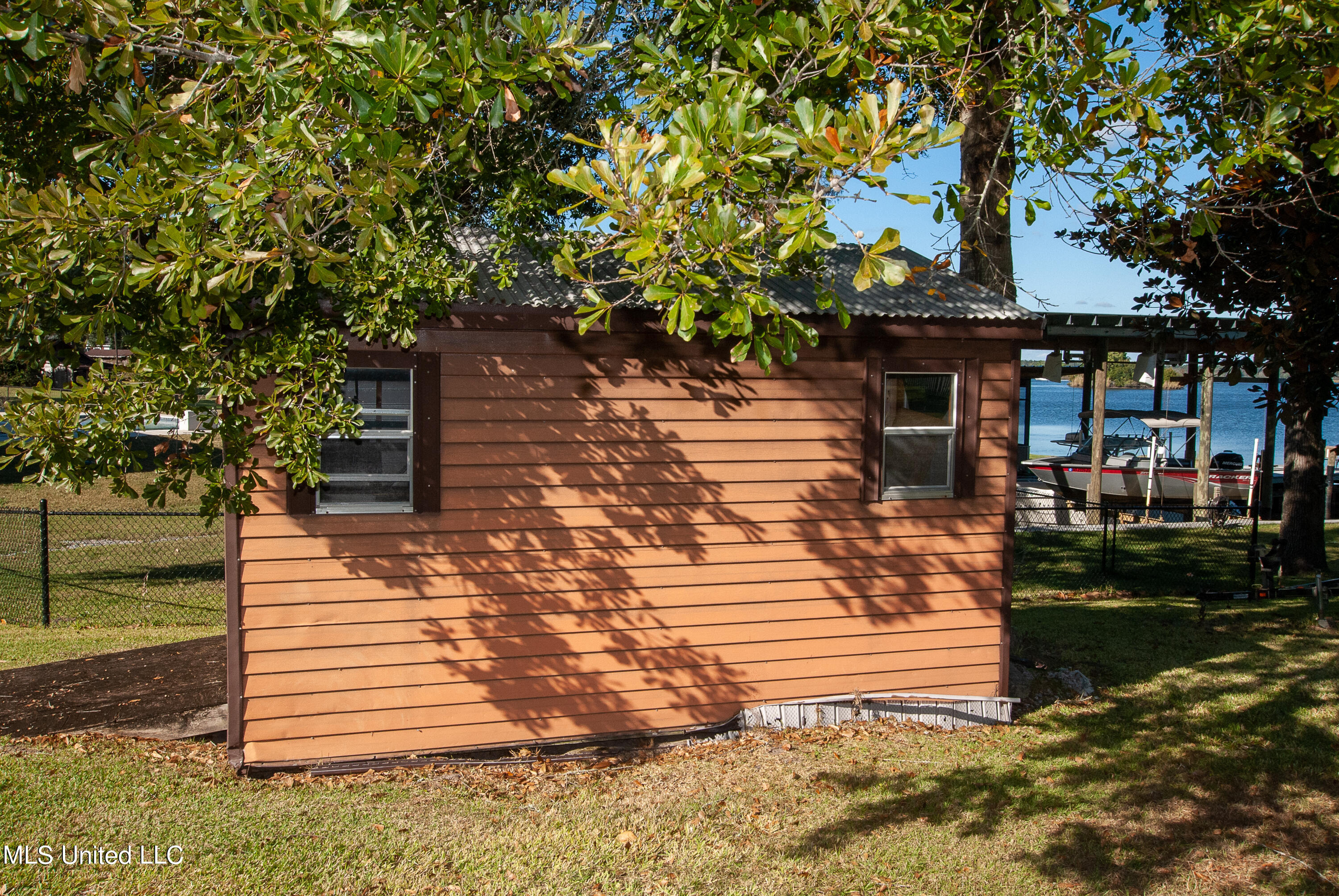 5200 Myrtle Street Moss Point, MS 39563 - Photo 3 of 21 DSC_0013