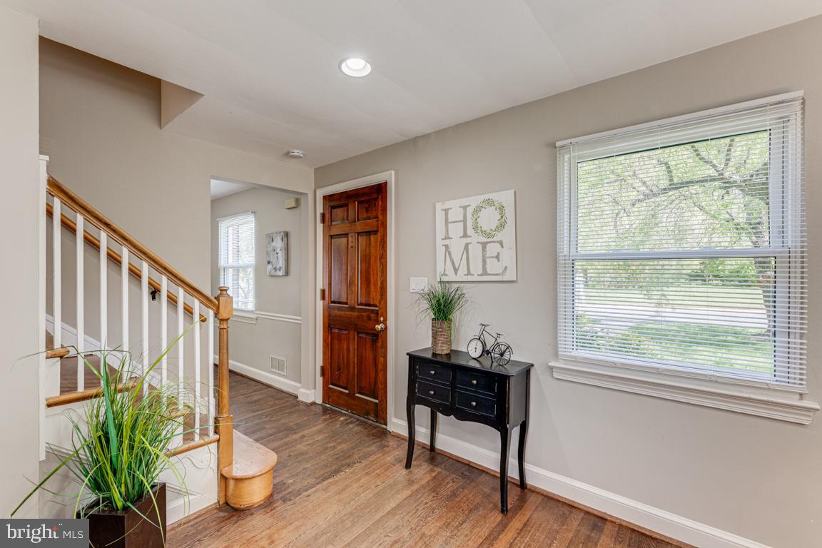 1016 Stirling Road Silver Spring, MD 20901 - Photo 3 of 26 Welcoming entrance