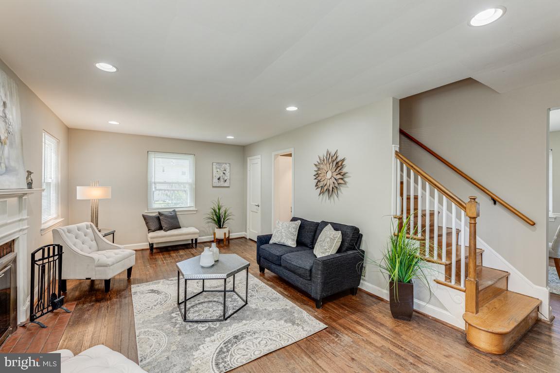 1016 Stirling Road Silver Spring, MD 20901 - Photo 4 of 26 Hardwood floors throughout