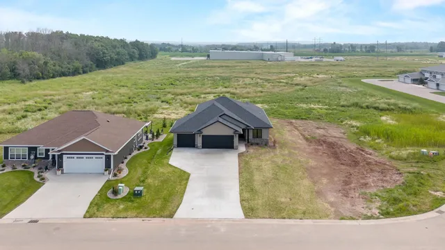 $457,900 | 726 Tambour Court, De Pere, WI 54115