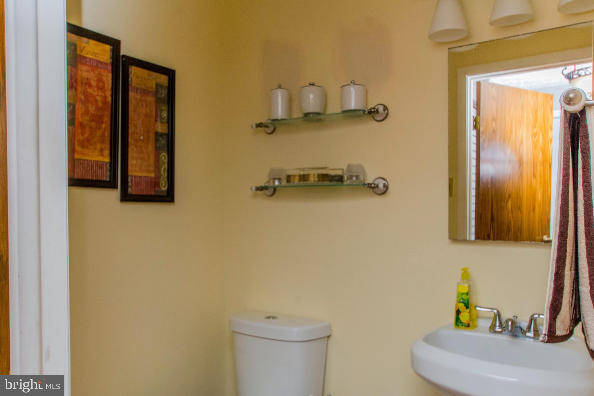9983 Tuscarora Road Randallstown, MD 21133 - Photo 18 of 39 Gallery Image 18