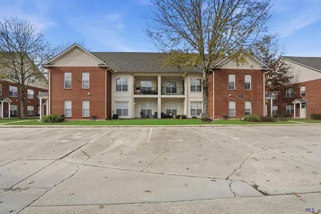 $189,900 | 1741 Brightside Drive, Unit E5, Baton Rouge, LA 70820