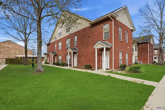 $189,900 | 1741 Brightside Drive, Unit E5, Baton Rouge, LA 70820