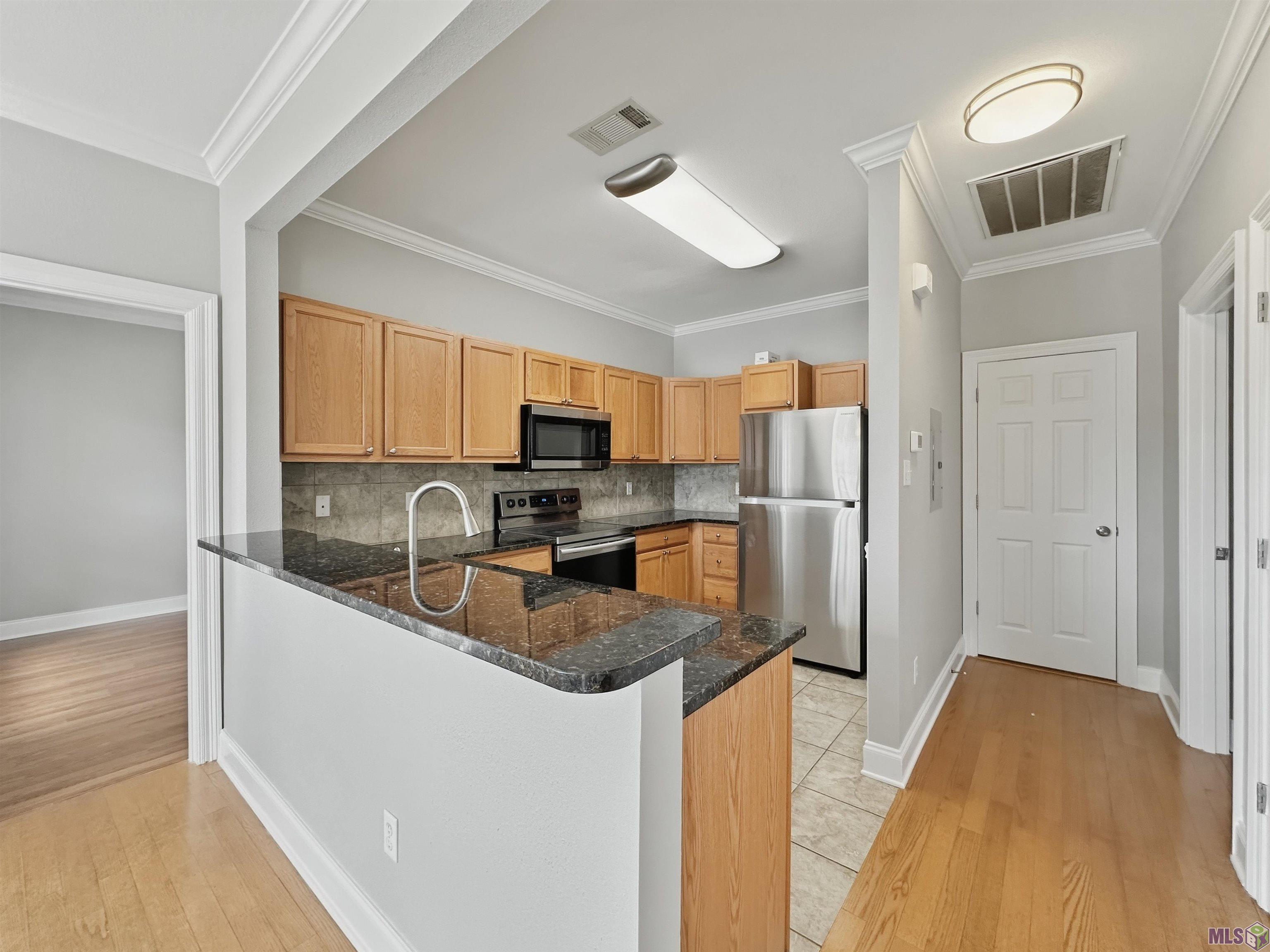 1741 Brightside Drive, Unit E5 Baton Rouge, LA 70820 - Photo 5 of 13