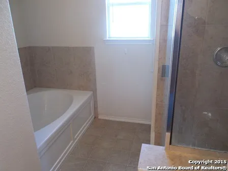 $1,600 | 6630 Hartnet Fields, Converse, TX 78109