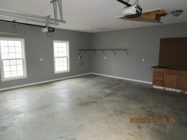 1016 Cinnamon Ridge Road Moneta, VA 24121 - Photo 12 of 22 garage interior 1
