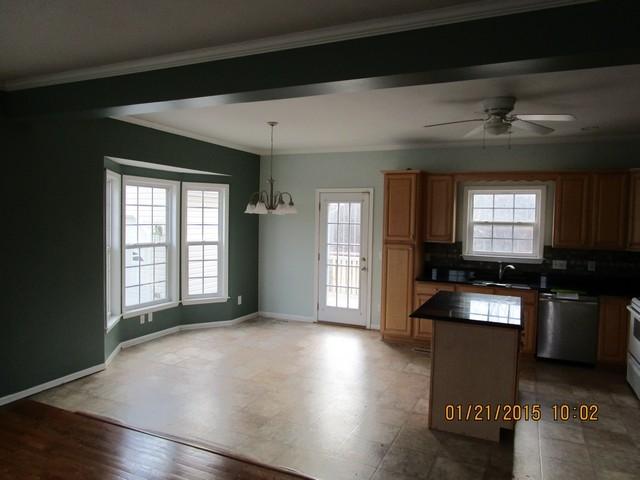 1016 Cinnamon Ridge Road Moneta, VA 24121 - Photo 8 of 22 dining