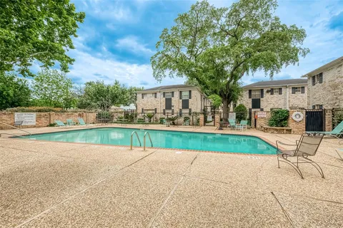 $104,000 | 7900 Westheimer Road, Unit 235, Houston, TX 77063