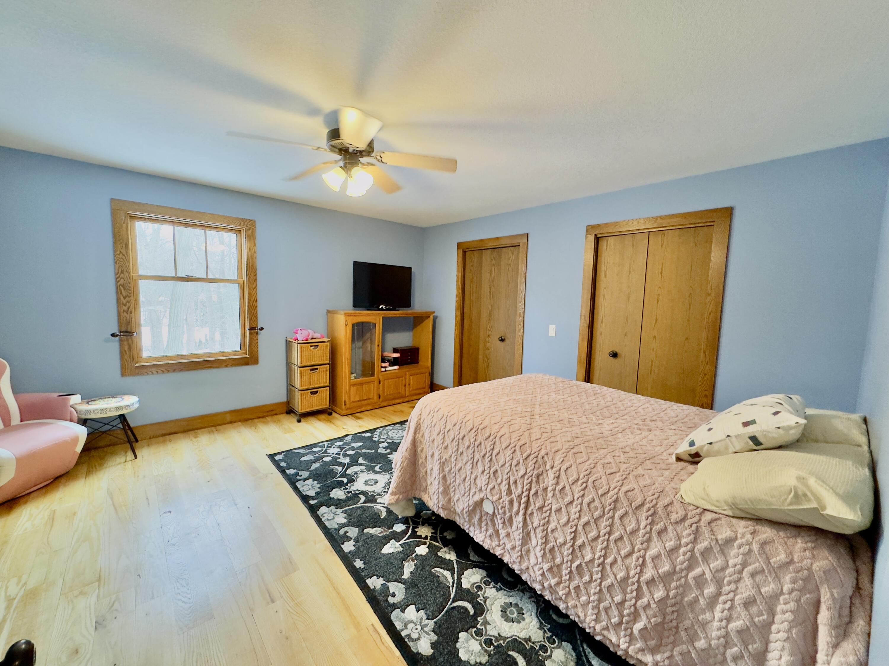 18152 West Spring Lake Road Spring Lake, MI 49456 - Photo 23 of 44 Upper bedroom