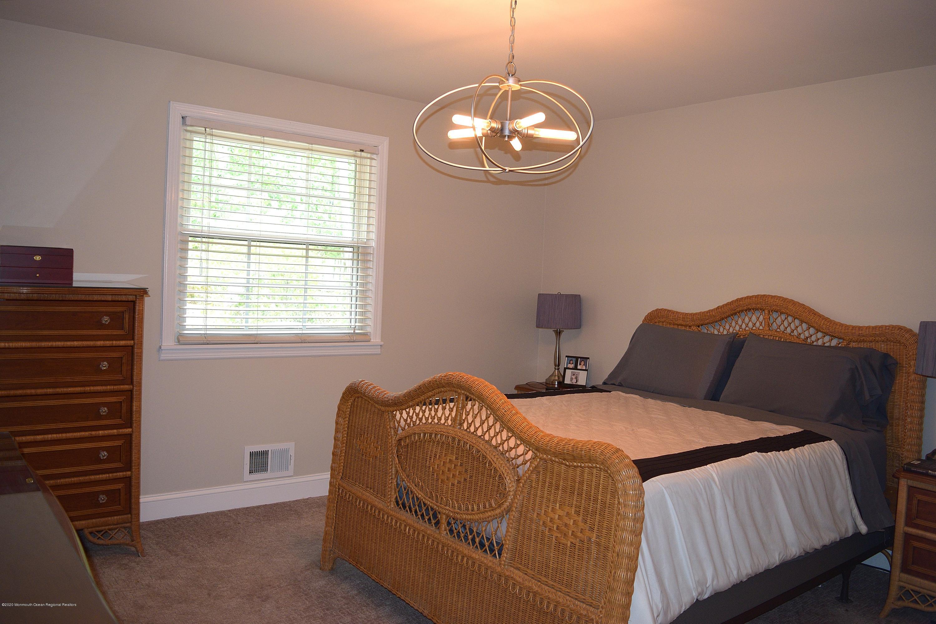 14 Ashford Road Jackson, NJ 08527 - Photo 9 of 17 Master Bedroom