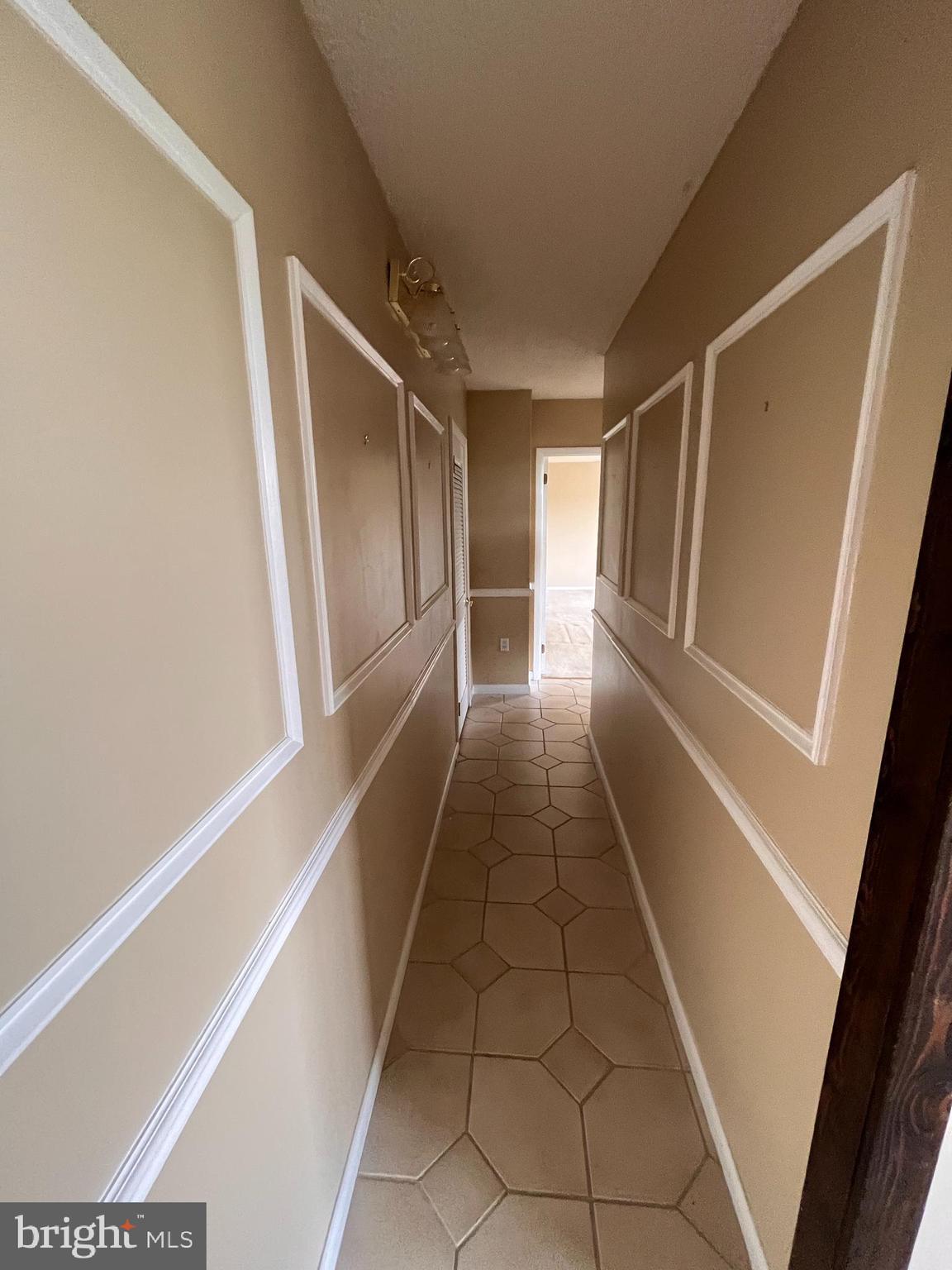 1840 Frontage Road, Unit 302 Cherry Hill, NJ 08034 - Photo 22 of 52 Hallway