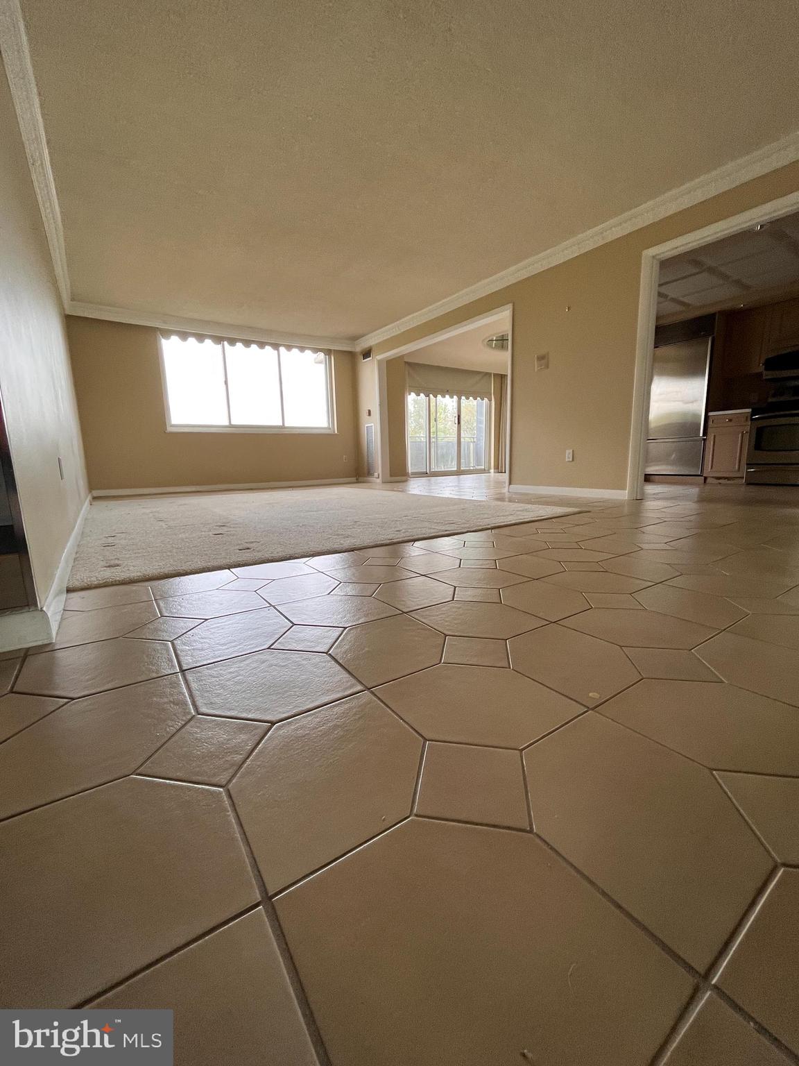 1840 Frontage Road, Unit 302 Cherry Hill, NJ 08034 - Photo 7 of 52 Living Room
