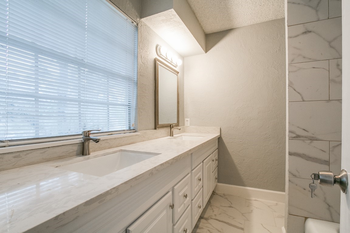 6106 Morningcrest Court Spring, TX 77389 - Photo 29 of 39