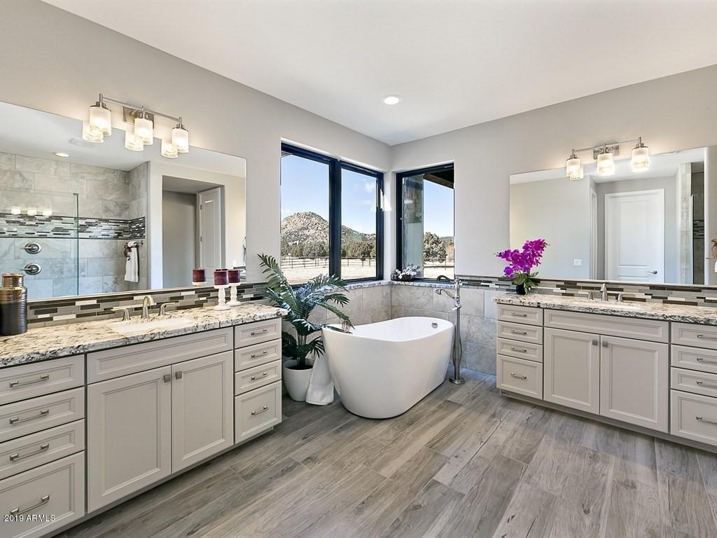 9140 North American Ranch Road Prescott, AZ 86305 - Photo 25 of 62 Master Bathroom