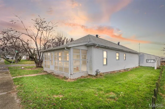 $65,000 | 349 Locust Street, Eldred, IL 62027