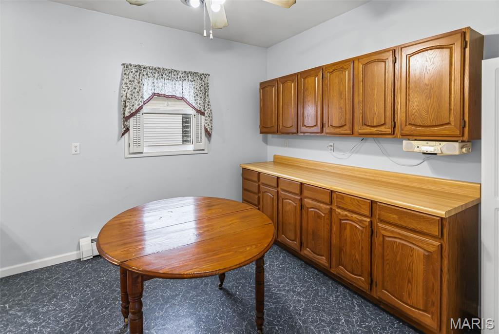 349 Locust Street Eldred, IL 62027 - Photo 17 of 39