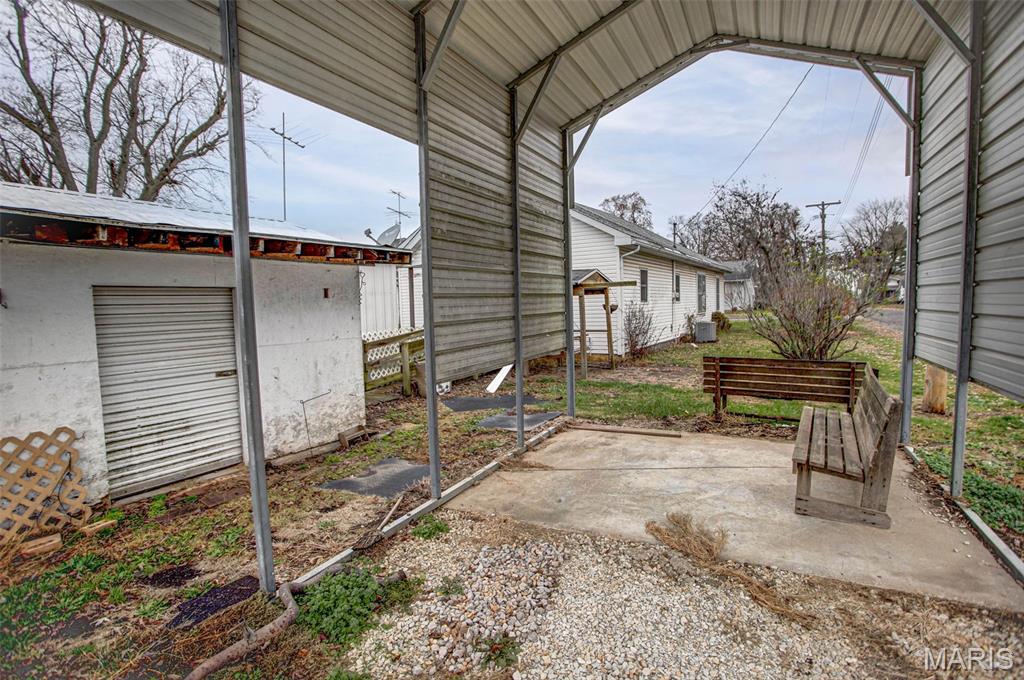 349 Locust Street Eldred, IL 62027 - Photo 36 of 39