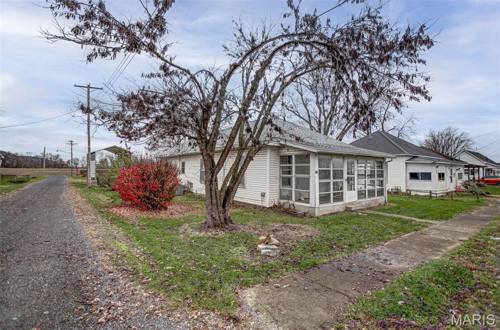 349 Locust Street Eldred, IL 62027 - Photo 39 of 39