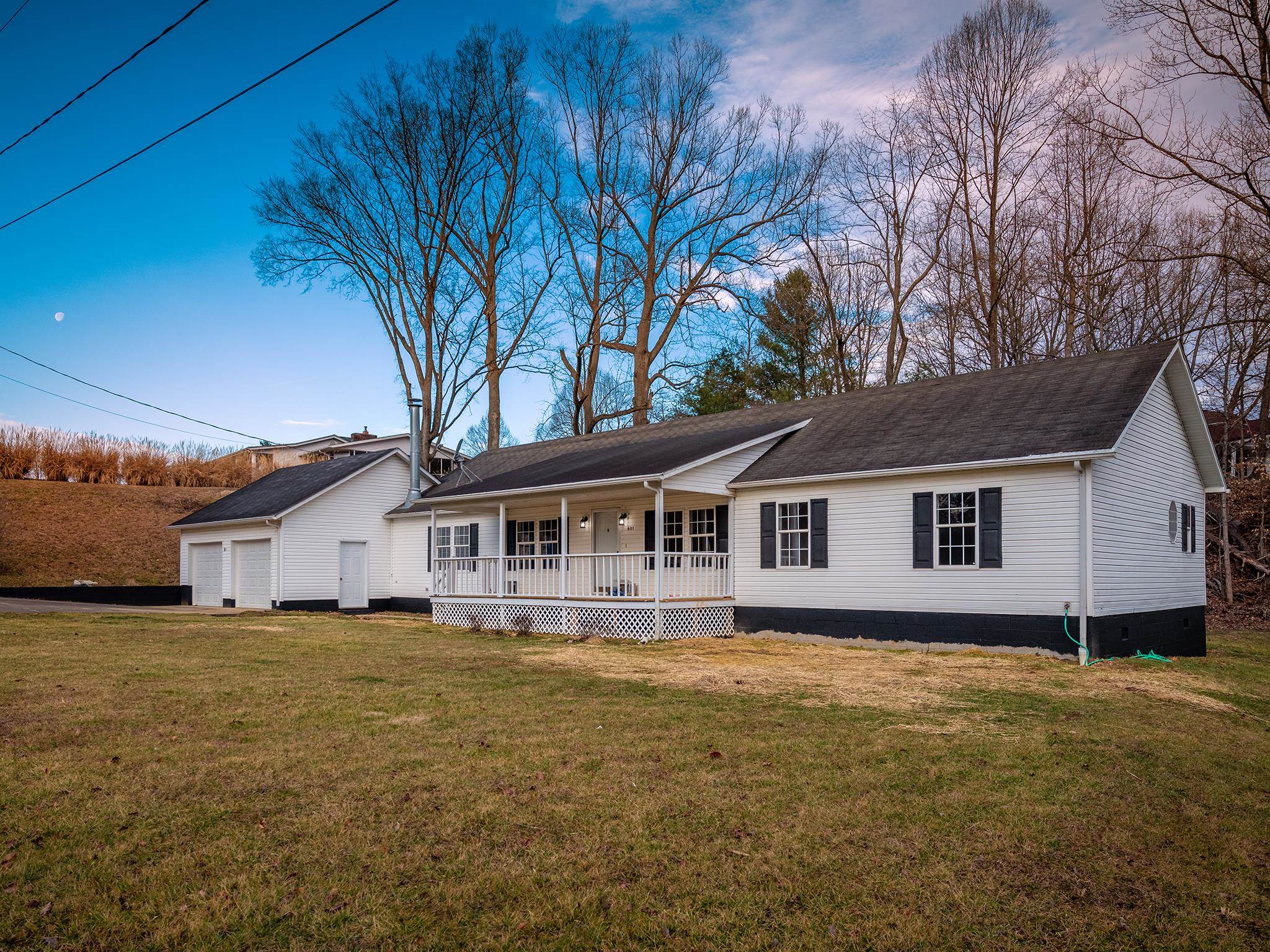 601 Maupin Road Milton, WV 25541 - Photo 1 of 18 Gallery Image 1
