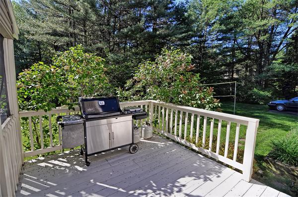 17 Fredrickson Road Norfolk, MA 02056 - Photo 14 of 30