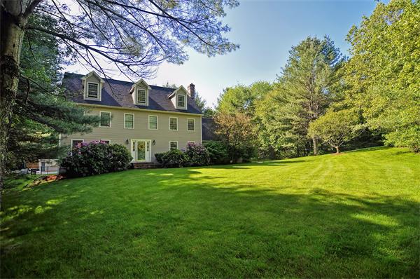 17 Fredrickson Road Norfolk, MA 02056 - Photo 2 of 30