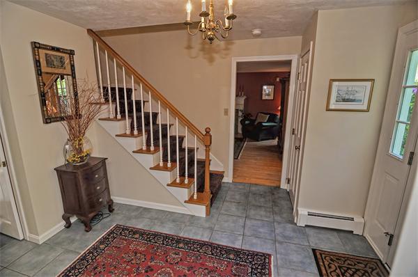17 Fredrickson Road Norfolk, MA 02056 - Photo 4 of 30