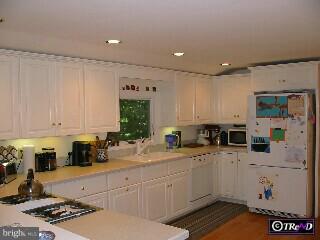 200 Hun Road Princeton, NJ 08540 - Photo 3 of 6