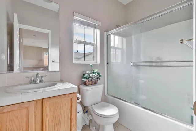 $384,900 | 1744 West Dali Way, Hanford, CA 93230