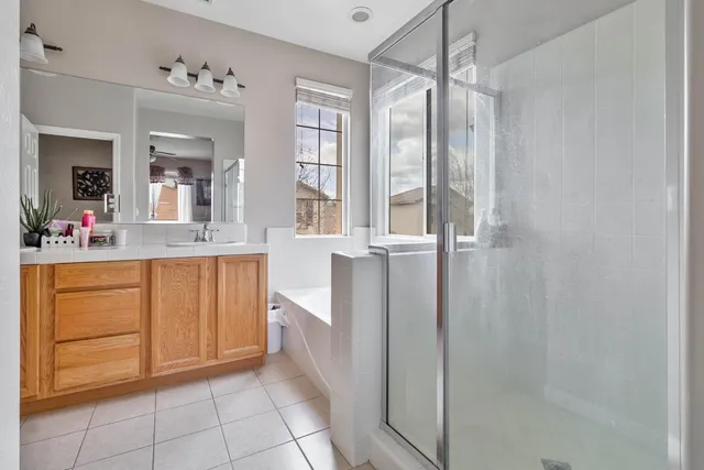 $384,900 | 1744 West Dali Way, Hanford, CA 93230