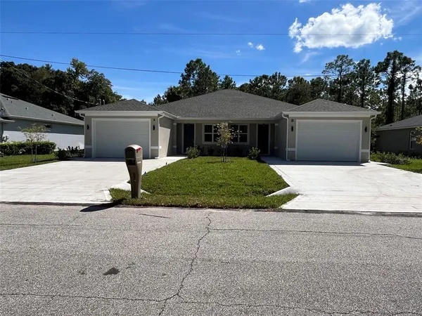 $1,800 | 27 Fanshawe Lane, Unit A, Palm Coast, FL 32137