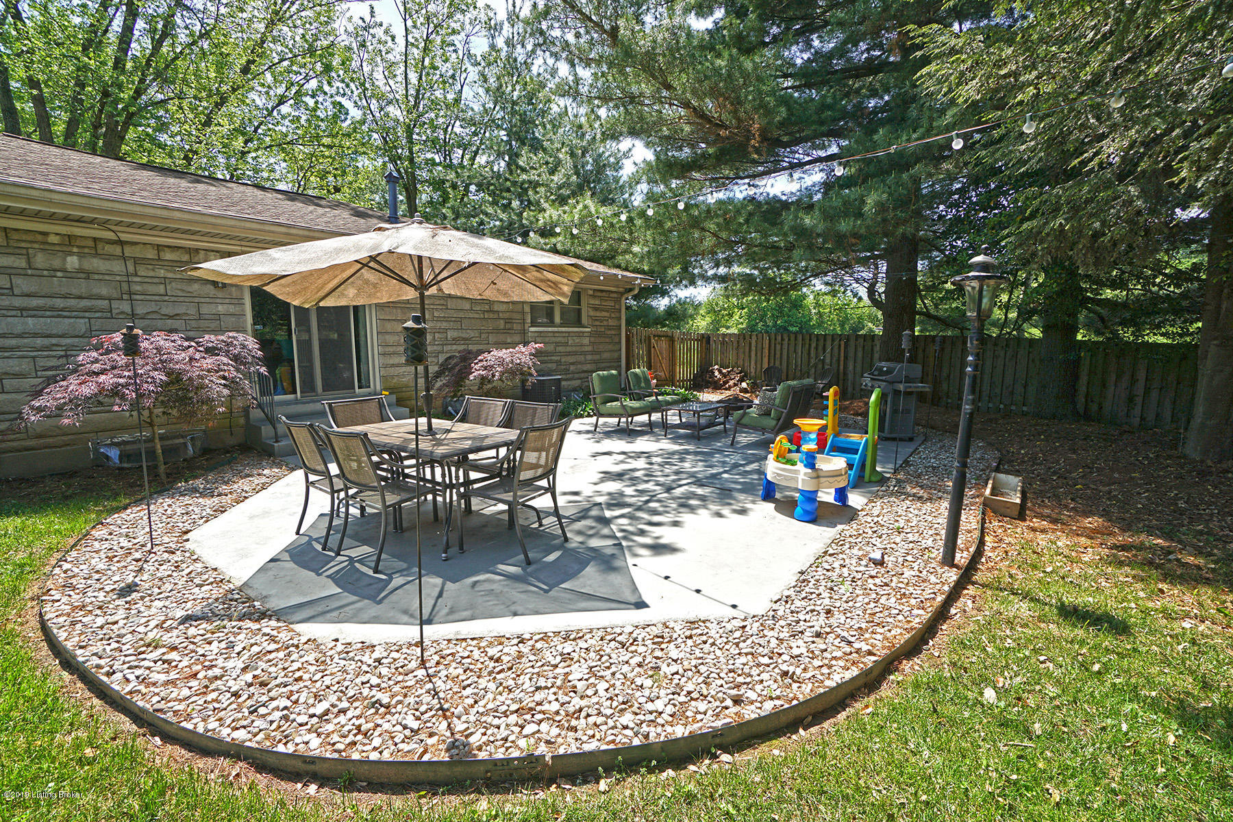 1601 Whippoorwill Road Louisville, KY 40213 - Photo 8 of 56 6