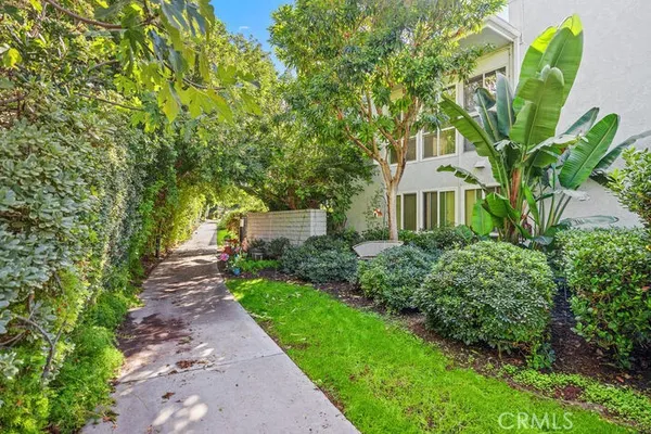 $299,888 | 2119 Via Puerta, Unit Q, Laguna Woods, CA 92637