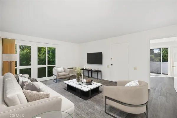 $299,888 | 2119 Via Puerta, Unit Q, Laguna Woods, CA 92637