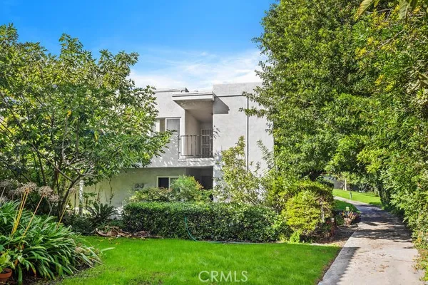 $299,888 | 2119 Via Puerta, Unit Q, Laguna Woods, CA 92637