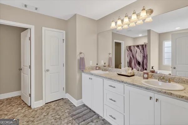 $369,900 | 164 Stonebrook Way, Statesboro, GA 30458
