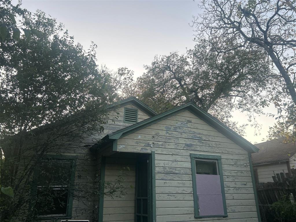 3317 North 23rd Street Waco, TX 76708 - Photo 7 of 32