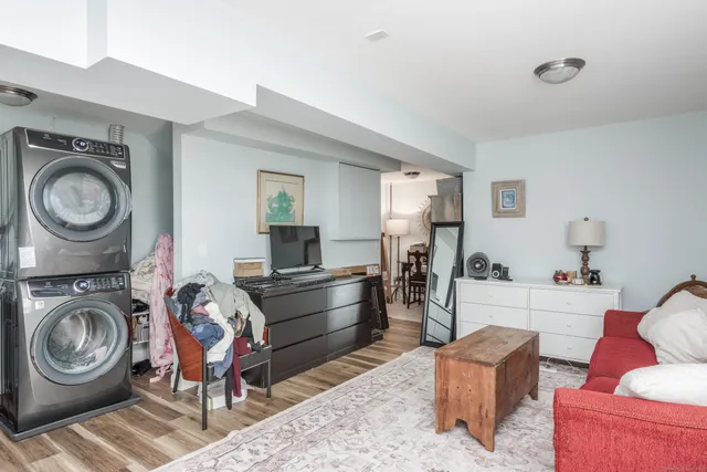 $719,000 | 1110 Old Clinton Road, Westbrook, CT 06498