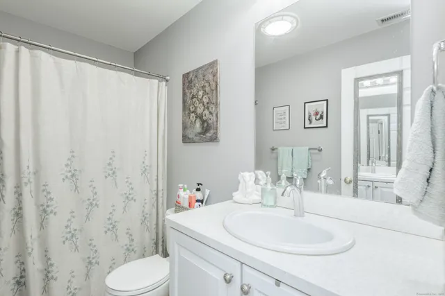 $719,000 | 1110 Old Clinton Road, Westbrook, CT 06498