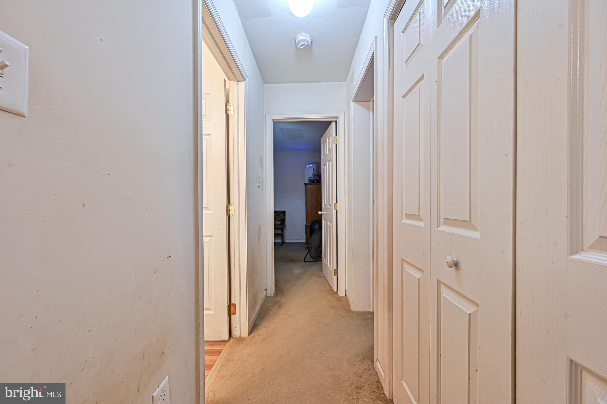 421 Evergreen Road Millville, NJ 08332 - Photo 12 of 26 a view of a livingroom from a hallway