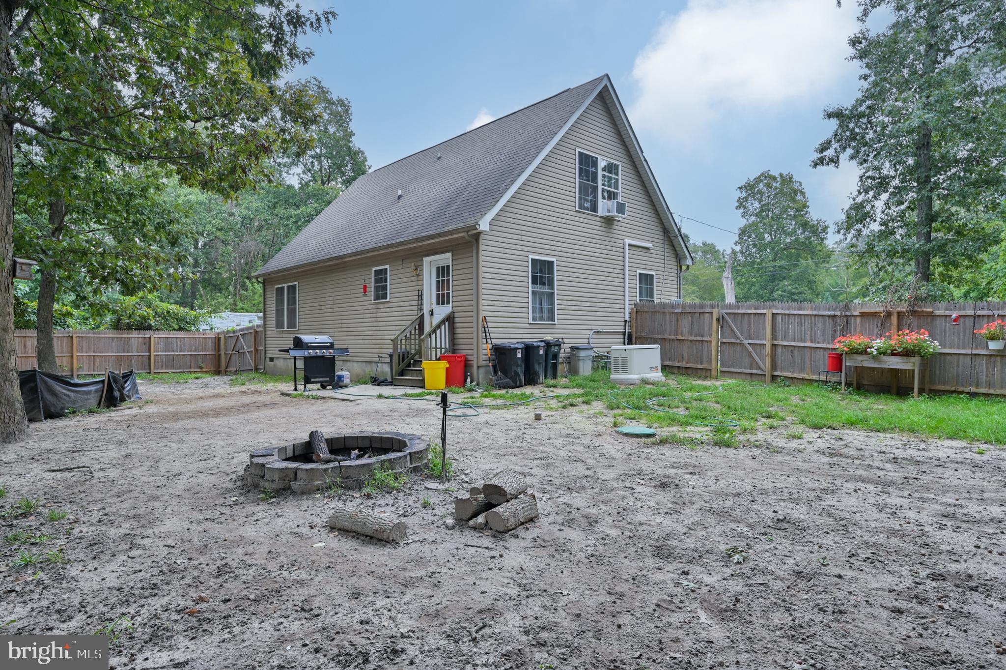 421 Evergreen Road Millville, NJ 08332 - Photo 25 of 26 a view of a backyard with a trampoline