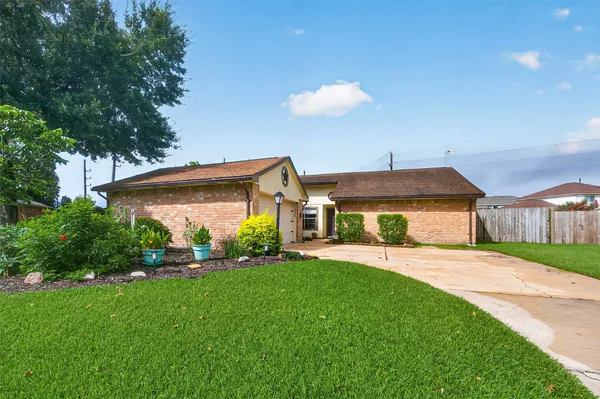 $295,000 | 11603 Bonaparte Drive, Cypress, TX 77429