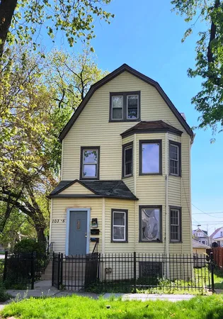 $239,000 | 10305 South Ave J, Chicago, IL 60617