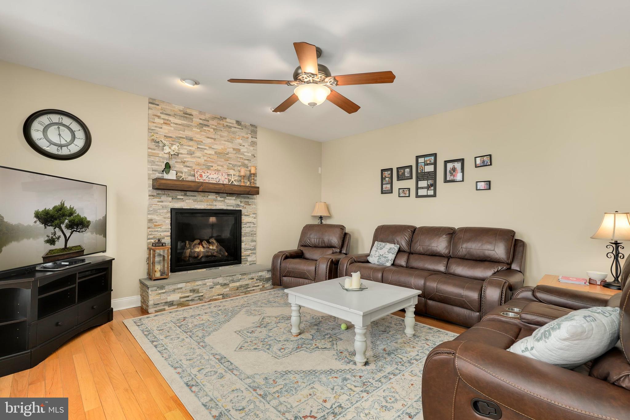 6805 Rathbone Place Gainesville, VA 20155 - Photo 21 of 61 Gallery Image 21