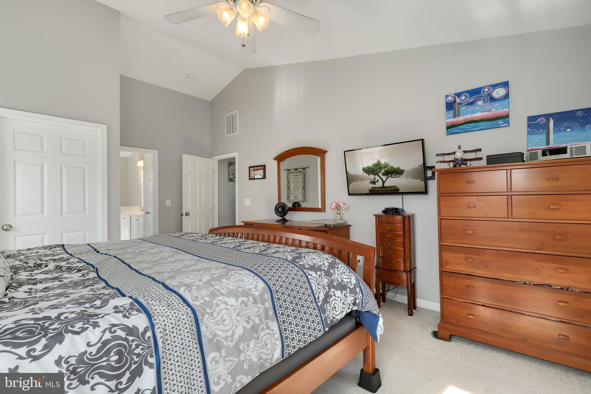 6805 Rathbone Place Gainesville, VA 20155 - Photo 29 of 61 Gallery Image 29